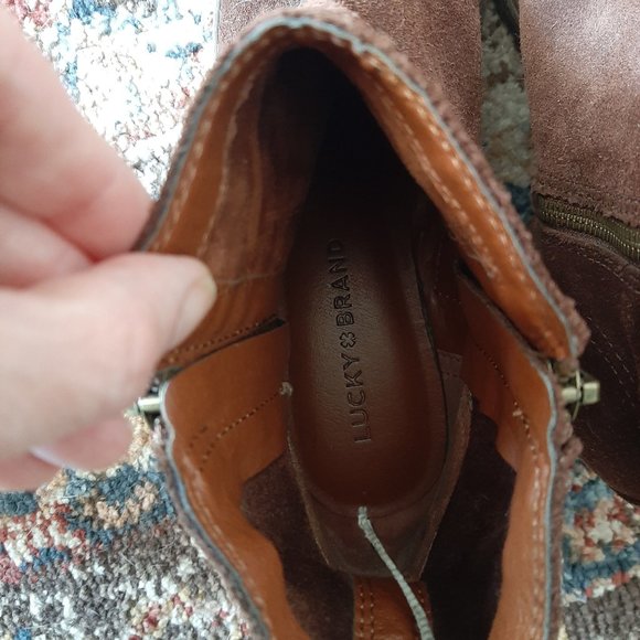 Lucky Brand suede ankle boots, size 7.5 - Picture 5 of 7